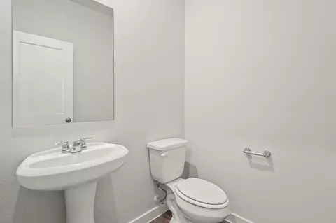 Bath - 9724 Caney Bend Rd, Conroe, TX 77303 photo 3 of 3