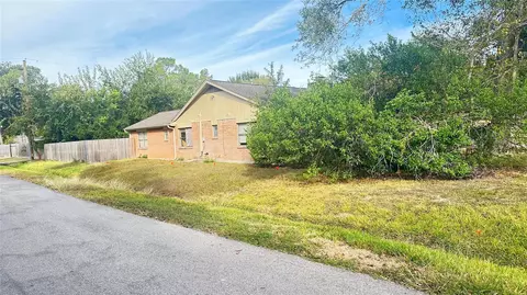 1801 Parana Dr, Houston, TX 77080
