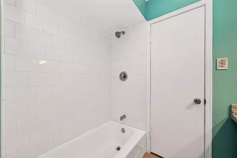 Bath - 17810 Abby Ln, Spring, TX 77379 photo 6 of 6