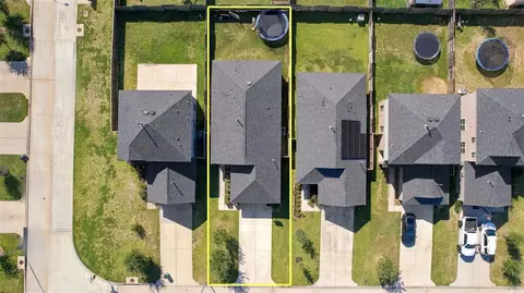 View/Area - 1207 Blue Hazel Ct, Pinehurst, TX 77362 photo 9 of 10