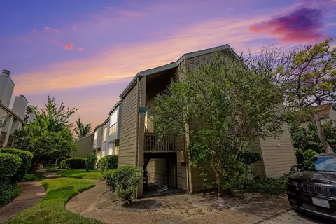 2100 Tanglewilde St #181, Houston, TX 77063