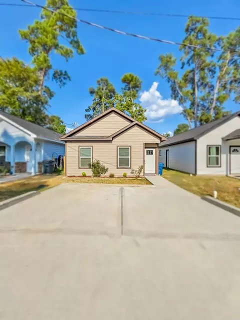 861 Palmdate, Montgomery, TX 77316