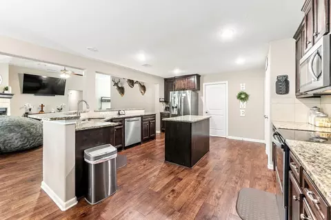 Kitchen - 12220 Farm To Market 356, Trinity, TX 75862 photo 4 of 4