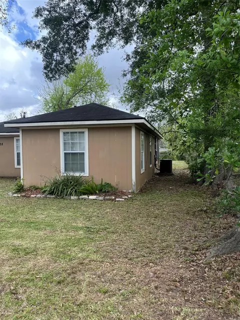 Other - 828 N Chenango St, Angleton, TX 77515 photo 2 of 7