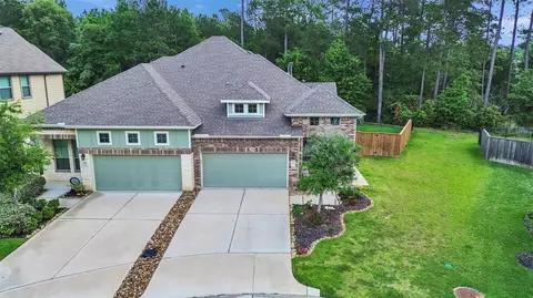 212 S Spotted Fern Dr, Montgomery, TX 77316