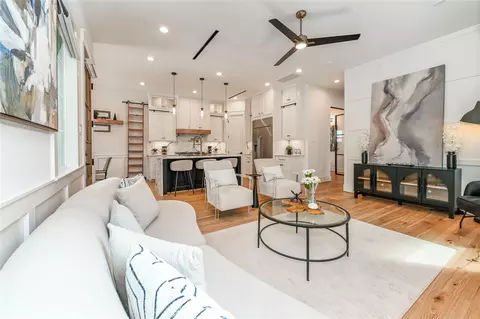 1512 Ashland St, Houston, TX 77008