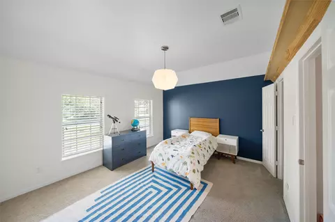 Bedroom - 2302 Legends Shore Dr, Spring, TX 77386 photo 5 of 6
