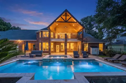 Exterior - 2302 Legends Shore Dr, Spring, TX 77386 photo 8 of 11