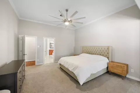 Bedroom - 2302 Legends Shore Dr, Spring, TX 77386 photo 2 of 6