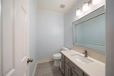 Bath - 2302 Legends Shore Dr, Spring, TX 77386 photo 6 of 6