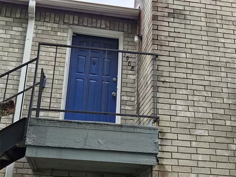 9797 Leawood Blvd #1008, Houston, TX 77099