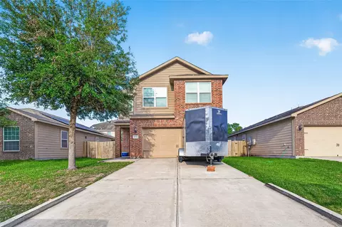 10538 Pine Landing Dr, Houston, TX 77088