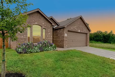 12443 Lake Conroe Hills Dr, Willis, TX 77318