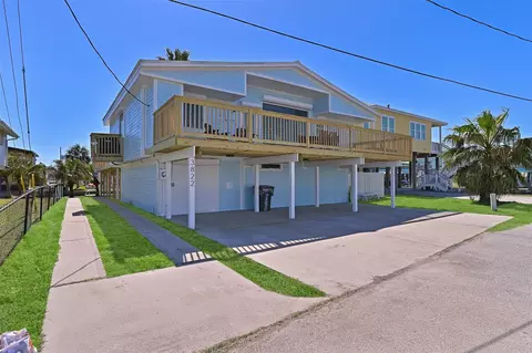 3822 Concho Ky, Galveston, TX 77554