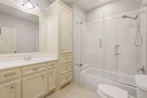 Bath - 8111 Hideaway Lake Cir, Spring, TX 77389 photo 7 of 7