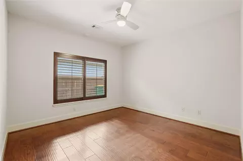 Bedroom - 8111 Hideaway Lake Cir, Spring, TX 77389 photo 6 of 7