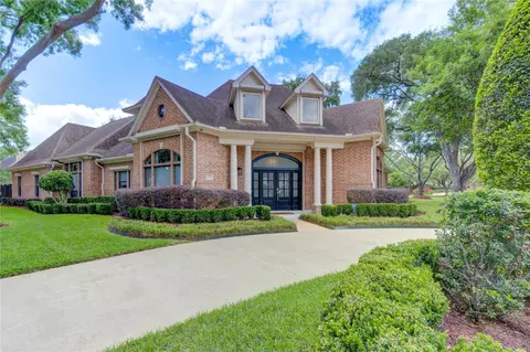 13303 Brandywyne Ct, Houston, TX 77077