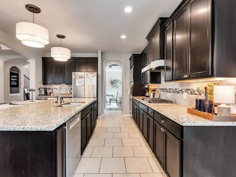 Kitchen - 4706 Western Brook Dr, Spring, TX 77388 photo 4 of 4
