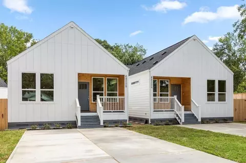 6832 Morrow St #A AND B, Houston, TX 77091