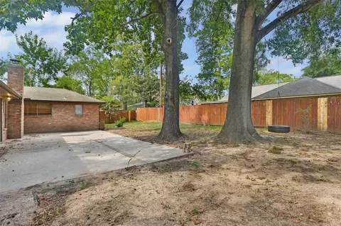 Exterior - 29302 Stapleford St, Spring, TX 77386 photo 3 of 7