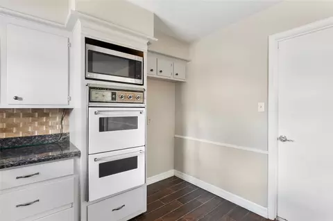 Kitchen - 29302 Stapleford St, Spring, TX 77386 photo 3 of 3