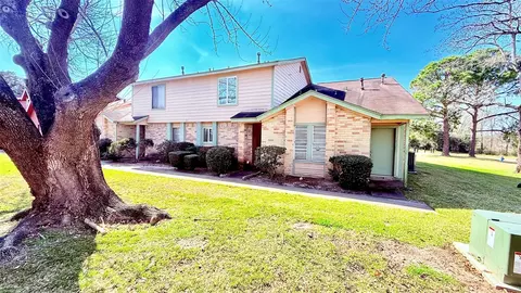 1927 Country Village Blvd #B, Humble, TX 77338