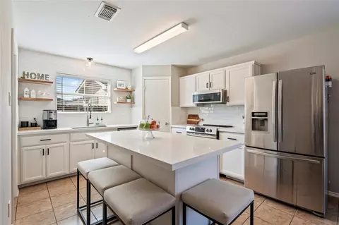 5404 Rio Alamo St, Rosharon, TX 77583