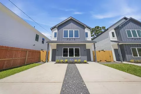 7415 Charlie St #A/B, Houston, TX 77088