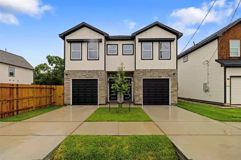 7950 Henson St #A-B, Houston, TX 77028