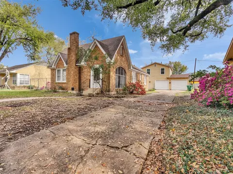 1411 Lawson St, Houston, TX 77023