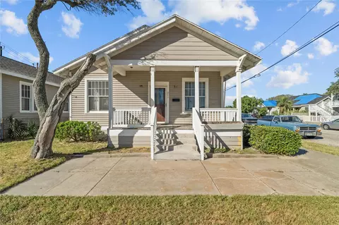 801 University Blvd, Galveston, TX 77550