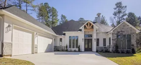13010 Royal Hill Ct, Montgomery, TX 77316