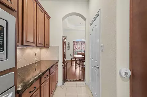Entry Way - 30827 Legends Trace Dr, Spring, TX 77386 photo 3 of 5