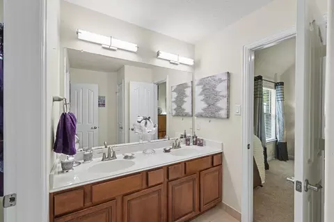 Bath - 30827 Legends Trace Dr, Spring, TX 77386 photo 4 of 4