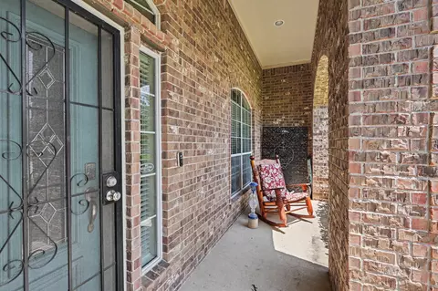 Exterior - 30827 Legends Trace Dr, Spring, TX 77386 photo 4 of 6