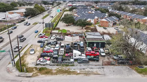 602 E Little York Rd, Houston, TX 77076