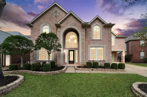 4411 Sophie Ct, Sugar Land, TX 77479