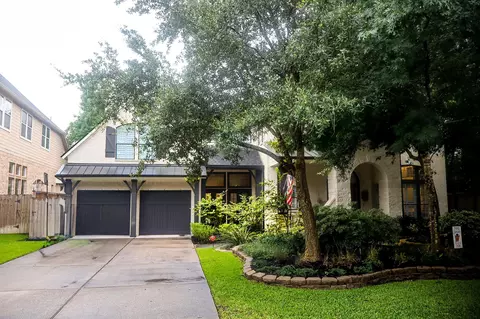 Exterior - 2 Winsome Path Cir, Spring, TX 77382 photo 2 of 9