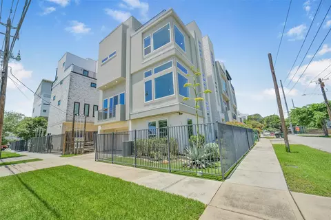 1703 White St, Houston, TX 77007