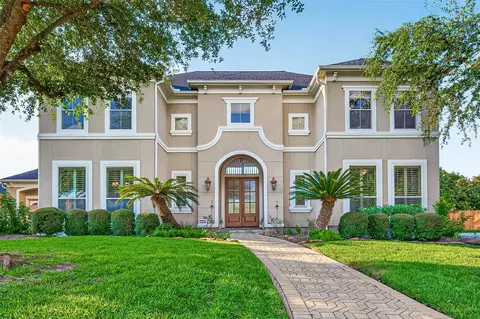 13606 Still Bay Ct, Houston, TX 77077