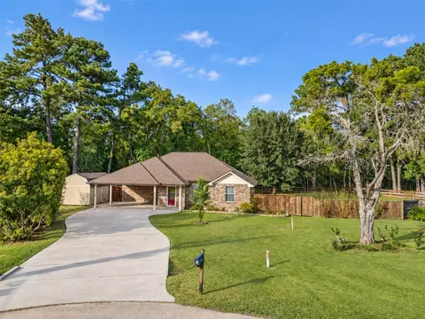 1 County Road 2208 2, Cleveland, TX 77327
