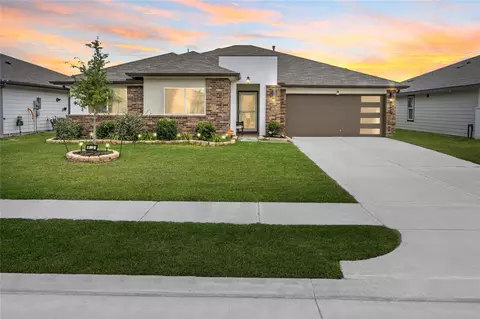 6903 Amber Cliff Ln, Richmond, TX 77469