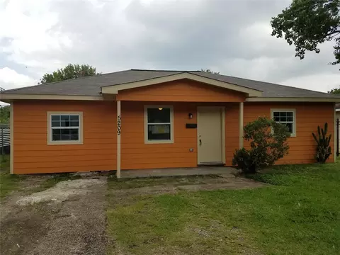 5209 Tarawa Rd, Houston, TX 77033