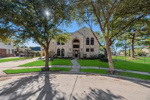 17411 Lonesome Dove Trl, Houston, TX 77095