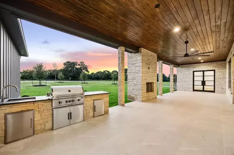 Exterior - 133 Drake Ln, Round Top, TX 78954 photo 5 of 7