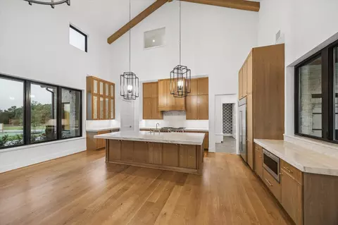 Kitchen - 133 Drake Ln, Round Top, TX 78954 photo 1 of 3