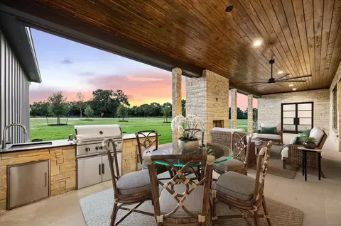Exterior - 133 Drake Ln, Round Top, TX 78954 photo 4 of 7