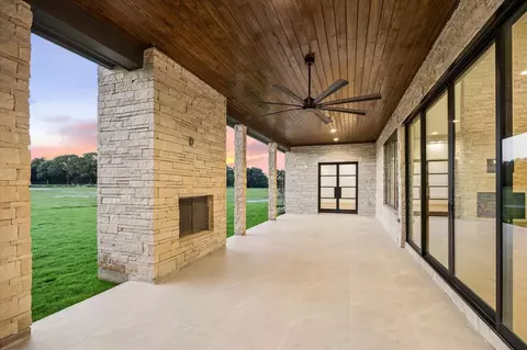 Exterior - 133 Drake Ln, Round Top, TX 78954 photo 9 of 11