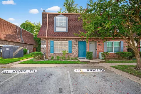 9303 Hammerly Blvd #204, Houston, TX 77080