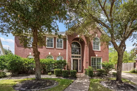 13146 Oakwood Manor Dr, Cypress, TX 77429